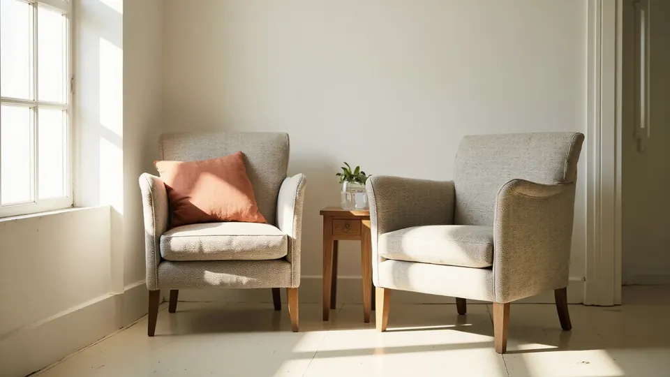 A calm clinic waiting room